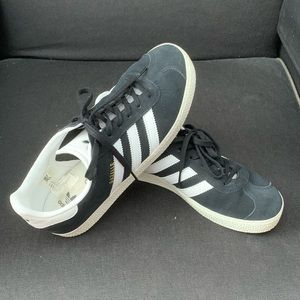 Adidas Gazelle Sneakers